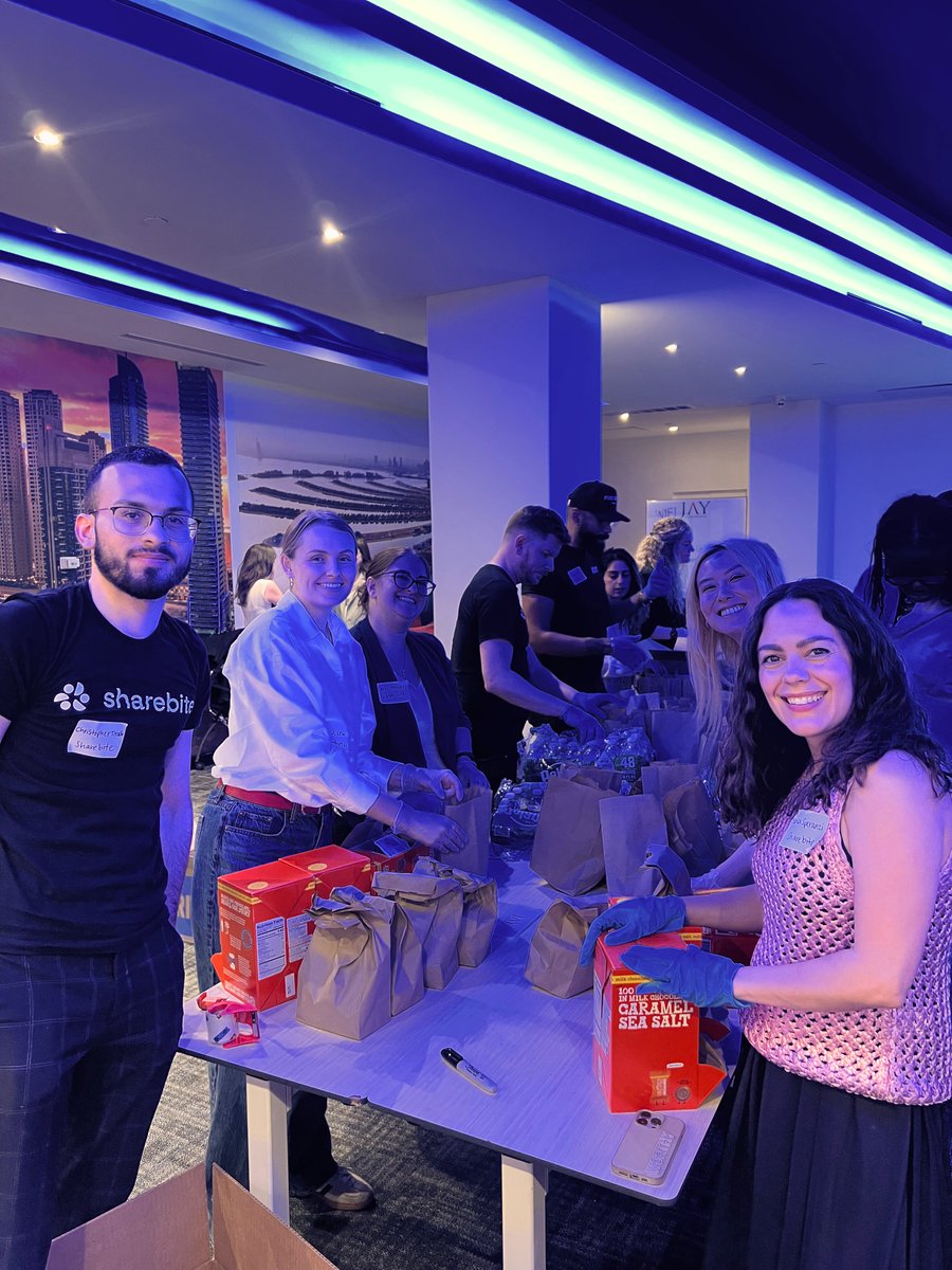A huge shoutout to everyone who joined us last week in #NYC for Feeding Conversations: A Fireside Chat &amp; Volunteer Event! 🌟 Together, the group assembled thousands of snack packs for NYC children in need. 

This wouldn’t have been possible without our volunteers, our incredible