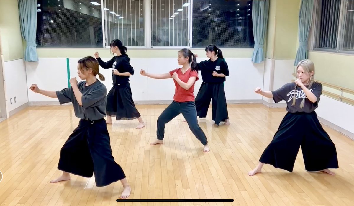 ネコ侍衆の稽古！
ことのはのスタジオ発表会に
外部から参加します5/25