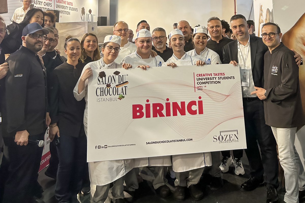 Özyeğin Üniversitesi Gastronomi ve Mutfak Sanatları Programı öğrencilerimiz “Creative Tastes” etkinliğinde 1. oldu.

#DönüşümünÖzÜ

--

Gastronomy and Culinary Arts students at Özyeğin University won the 1st place in the “Creative Tastes” event.

#TransformYourself@OzU