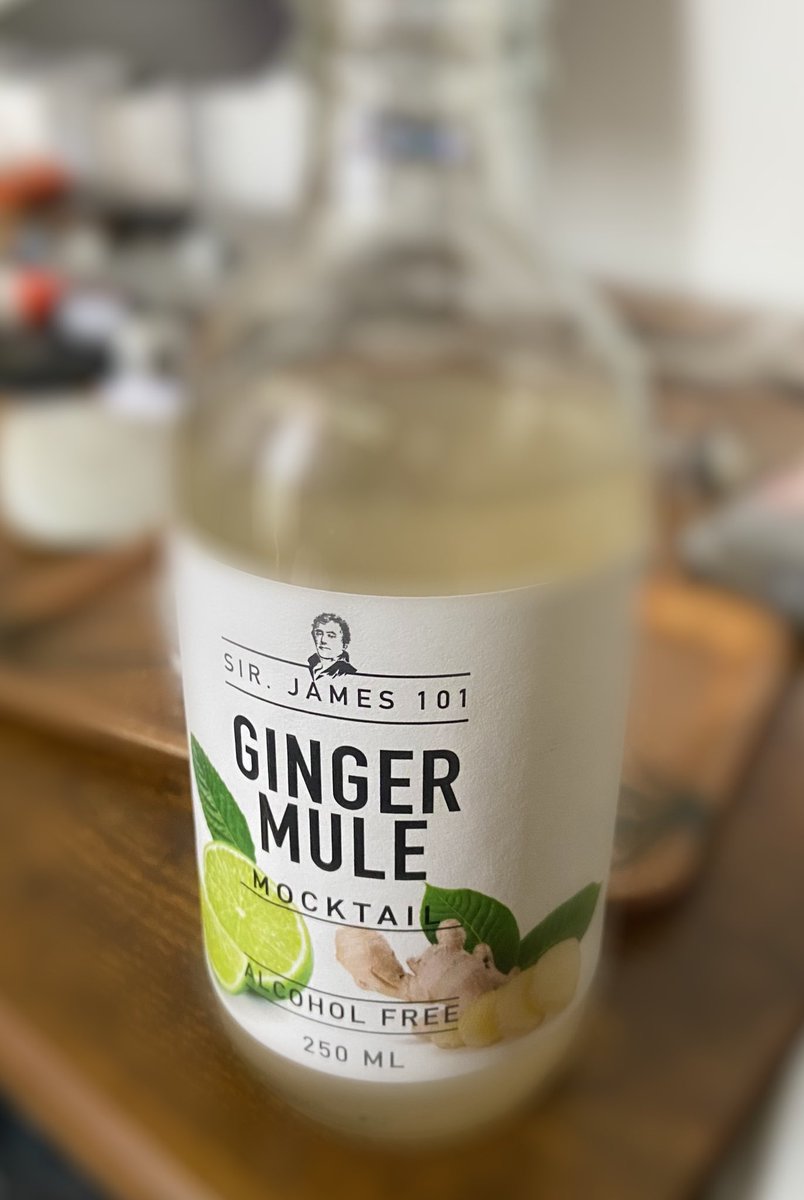 Pour ceux qui ne boivent pas/plus d’alcool et qui veulent (re)trouver le goût de cocktail…
Je recommande !
C’est délicieux (et sans alcool) et il y à plusieurs goûts.