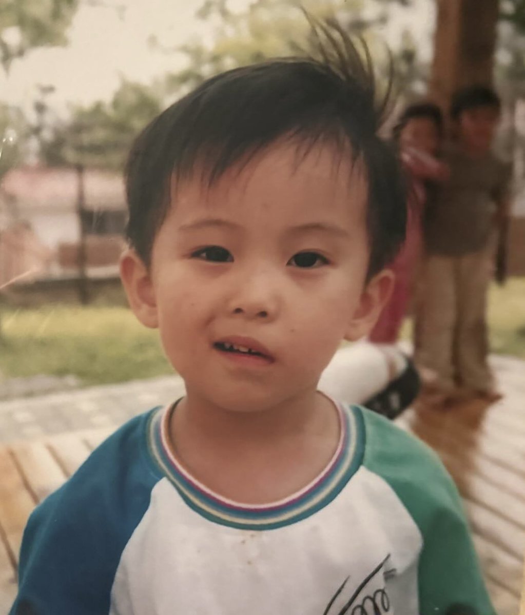 remermarkram's tweet image. พี่ พี่อยุ่ปอไร                                               ปอตรี