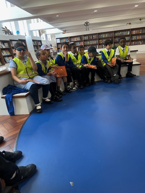 pikes-lane.bolton.sch.uk tweet media