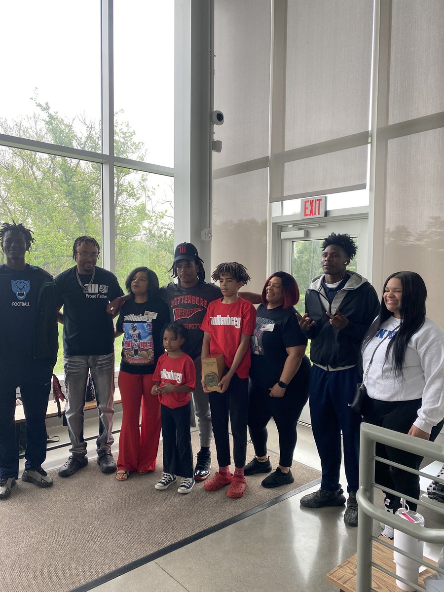 Congrats on getting to the next level y’all boys <a href="/JadenMaddox2025/">Jaden maddox</a> <a href="/lockdxwntay/">Deonta’ Smith 2025</a> !🐆