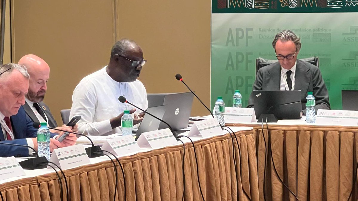 Mercredi 30 avril 2025, j'ai eu l'honneur d'intervenir devant 
La Commission Politique du Parlement Francophone réunie à Dakar. Thème : Désinformation et resrtucturation des médias.  Il me revenait d'illustrer ce sujet avec l'exemple des médias de service public sénégalais.