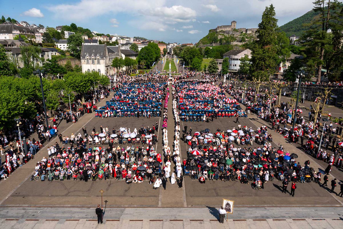 L’#OrdredeMalte quitte #Lourdes le cœur plein et le regard tourné vers le prochain pèlerinage international.
📸 Regardez les photos 👇