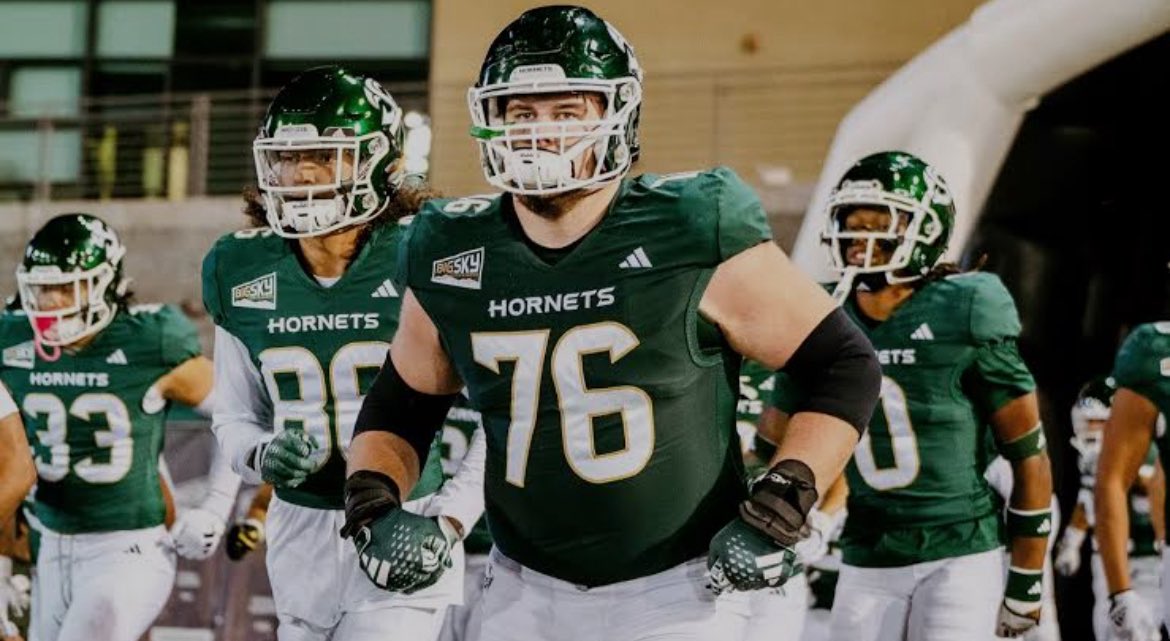 Korde Foreman (@dubbkd) on Twitter photo #AGTG I’m blessed to receive my 4th offer from sacramento state🟢⚪️
<a href="/RamsRecruiting/">Berkner Football Recruiting</a>
<a href="/CoachNine7/">Trey Bryant</a>
<a href="/CoachFreemon/">Coach Freemon</a>
<a href="/Coach_JoeyMoss/">Coach Joey Moss</a>
<a href="/SacHornetsFB/">Sac State Football</a> #AGTG I’m blessed to receive my 4th offer from sacramento state🟢⚪️
<a href="/RamsRecruiting/">Berkner Football Recruiting</a>
<a href="/CoachNine7/">Trey Bryant</a>
<a href="/CoachFreemon/">Coach Freemon</a>
<a href="/Coach_JoeyMoss/">Coach Joey Moss</a>
<a href="/SacHornetsFB/">Sac State Football</a>