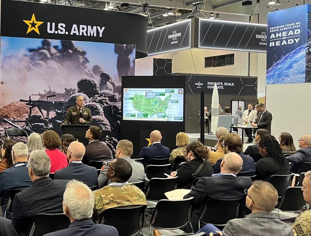 Dynasafe's tweet photo. Recently at AUSA’s Global Force Symposium, there discussion on prioritizing demilitarization that would alleviate storage restraints.

Dynasafe is proud to be an industry partner with JMC on their efforts for environmentally friendly demil technologies. 

https://t.co/V37EPQtgCK https://t.co/K40ytU10CU