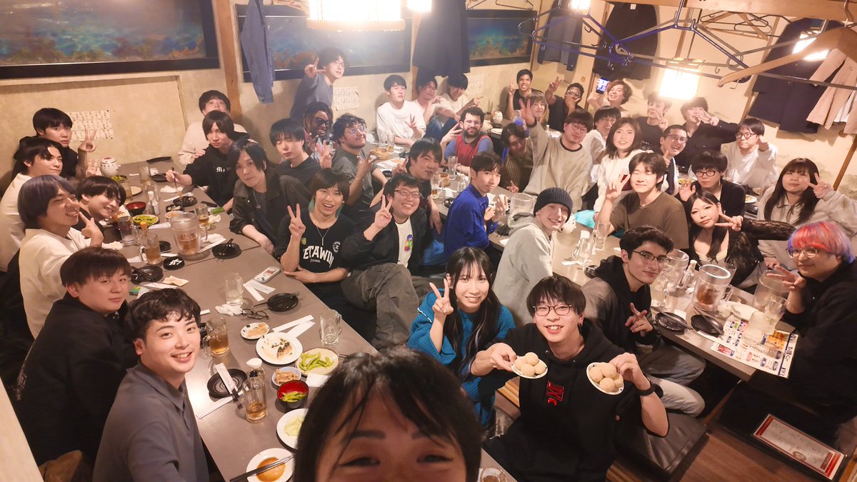 chibiitv's tweet image. chibi tv party 🎉
we wanted to create a space for our close friends in the scene to get a chance to talk outside of smash so thank you everyone for coming 🩷
界隈の仲良い友達たちが集まって、スマブラ以外で話せる空間を作りたくてパーティを開催しました!来てくれた皆ありがとう🩷
