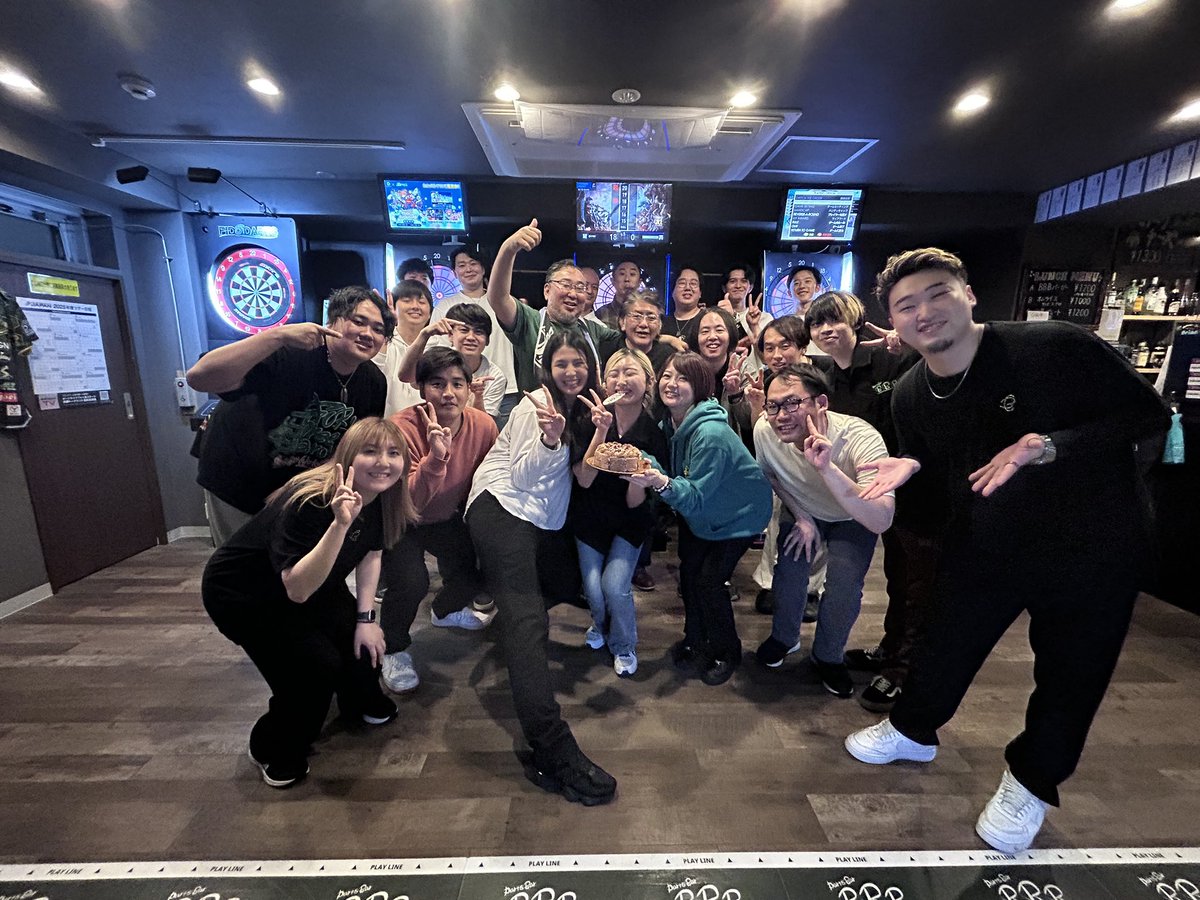 ___8756's tweet image. めっちゃ愛感じた…🥹🤍
タグ付けしきれてないけどご来店いただいた皆様ありがとうございました😭

イヤチャン終わりでお疲れの中駆けつけてくれた8chi-8chiの皆様もありがとうございました😭！

みんなだいすき〜！！❤️‍🔥