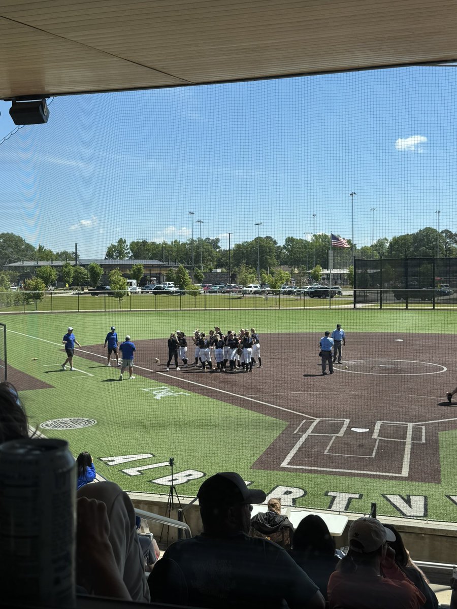 FINAL: Tuscaloosa County 4, Hoover 3

County scratches across a run in the 5th inning and <a href="/karlie_beasley/">Karlie Beth Beasley</a> handles the rest in the circle. Big win for T-County to get things started here.