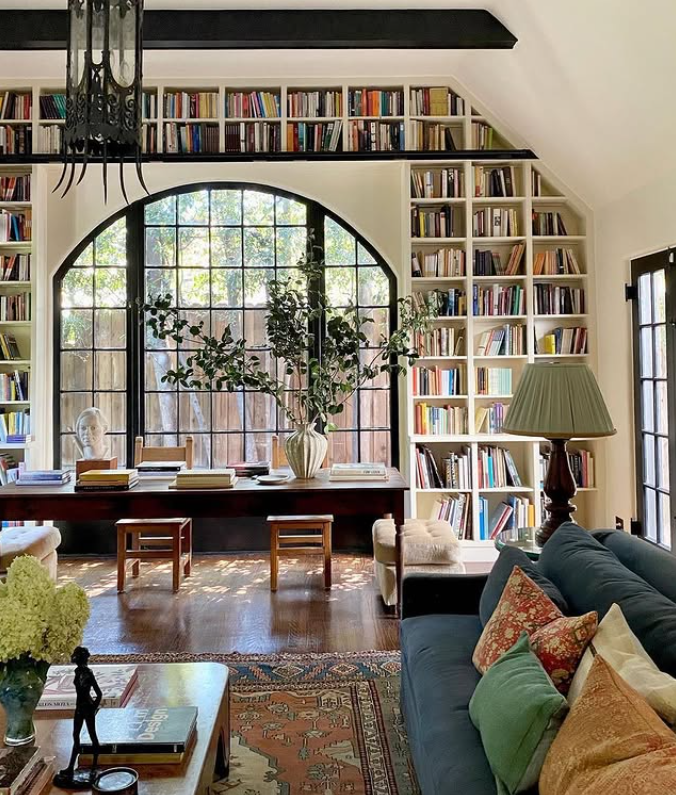 Design that tells a story.
From arched windows to floor-to-ceiling bookshelves, this space is full of warmth and character.

Thinking of buying, selling, or letting? We’re here to help: bit.ly/3iGVqoG

📸 <a href="/my/">John</a>.life.in.colour

#LondonLiving #InteriorInspo