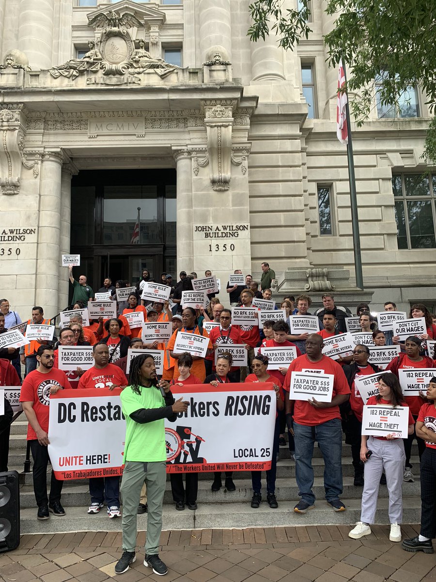 DC has voted twice to give tipped workers a living wage. Relitigating popular policies while workers face rising costs &amp; economic uncertainty is undemocratic &amp; harms our workforce.

Tipped workers keep DC strong, &amp; we won't turn our backs on their right to earn a living wage.