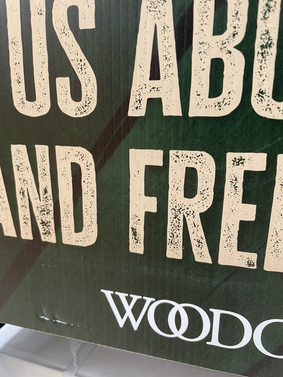 ladddesign's tweet image. Spotted a few of my “rough” fonts recently — Zuume Rough and Cheddar Gothic Rough.