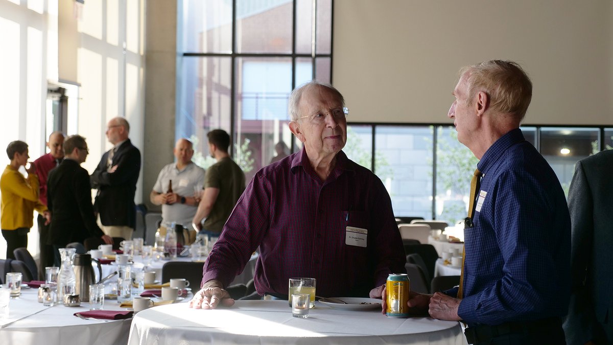 UMN Dept. of Anesthesiology (@umnanes) on Twitter photo It was a privilege to host Dr. Michael Avidan of <a href="/WashUanesthesia/">WashU Medicine Anesthesiology</a> for our 11th Annual Van Bergen Lectureship, where faculty, residents, and alumni came together to explore the evolving science of our field. It was a privilege to host Dr. Michael Avidan of <a href="/WashUanesthesia/">WashU Medicine Anesthesiology</a> for our 11th Annual Van Bergen Lectureship, where faculty, residents, and alumni came together to explore the evolving science of our field.