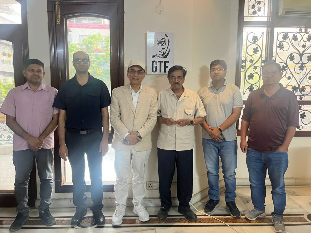 SAWENsec's tweet image. SAWEN Secretary General visited the Wildlife Crime Control Bureau (WCCB) Headquarters and the Global Tiger Forum (GTF) Office in New Delhi, India today. During the visit, they discussed enhancing collaboration to combat wildlife crime more effectively in the South Asian region.