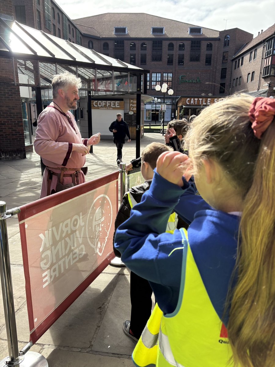 Tang Hall Owls tweet media