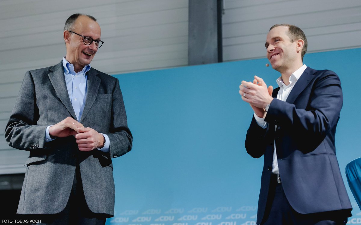 Dennis Thering (@dennisthering) on Twitter photo Jetzt kommt der Politikwechsel! Herzlichen Glückwunsch zur Wahl zum Bundeskanzler, lieber <a href="/_FriedrichMerz/">Friedrich Merz</a> #kanzlerwahl #bundestag #Merzwahl #Merz Jetzt kommt der Politikwechsel! Herzlichen Glückwunsch zur Wahl zum Bundeskanzler, lieber <a href="/_FriedrichMerz/">Friedrich Merz</a> #kanzlerwahl #bundestag #Merzwahl #Merz