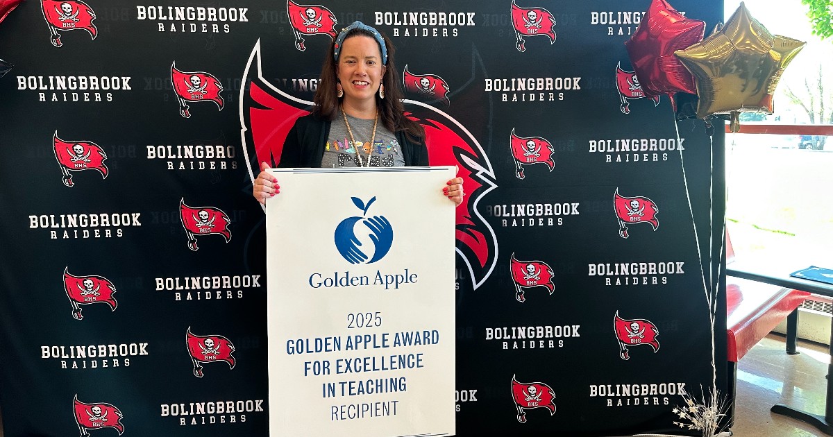 Golden Apple tweet media