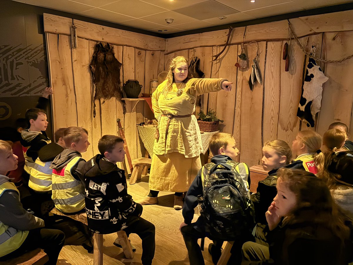 Tang Hall Owls tweet media