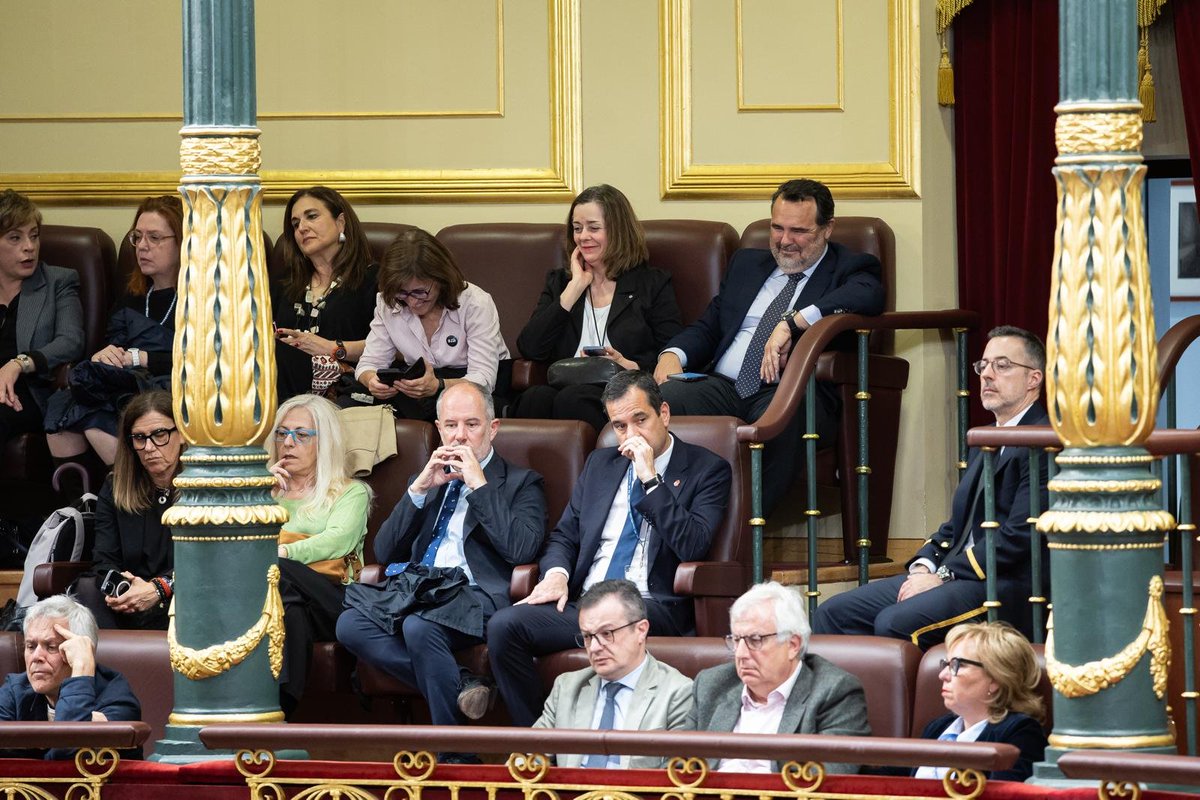 Ignacio Gally, presidente de la Comisión de Previsión Social de la Abogacía Española, está asistiendo en el <a href="/Congreso_Es/">Congreso</a> al debate sobre la pasarela al RETA.
La mayoría de grupos han mostrado su apoyo a la toma en consideración de la proposición de ley sobre las mutualidades.
🗳️