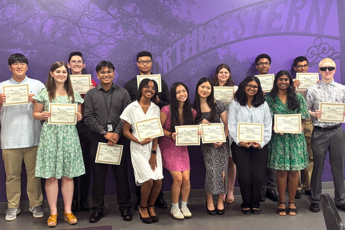 LSMSA's tweet image. LSMSA held its 19th Future #Scientist Program Banquet on Saturday, May 3. ⚗️ This event "recognizes our graduating seniors for a job well done and inducts new members," said Dr. Chris Hynes. More on the sciences at LSMSA: ow.ly/q5JA50VNSWH