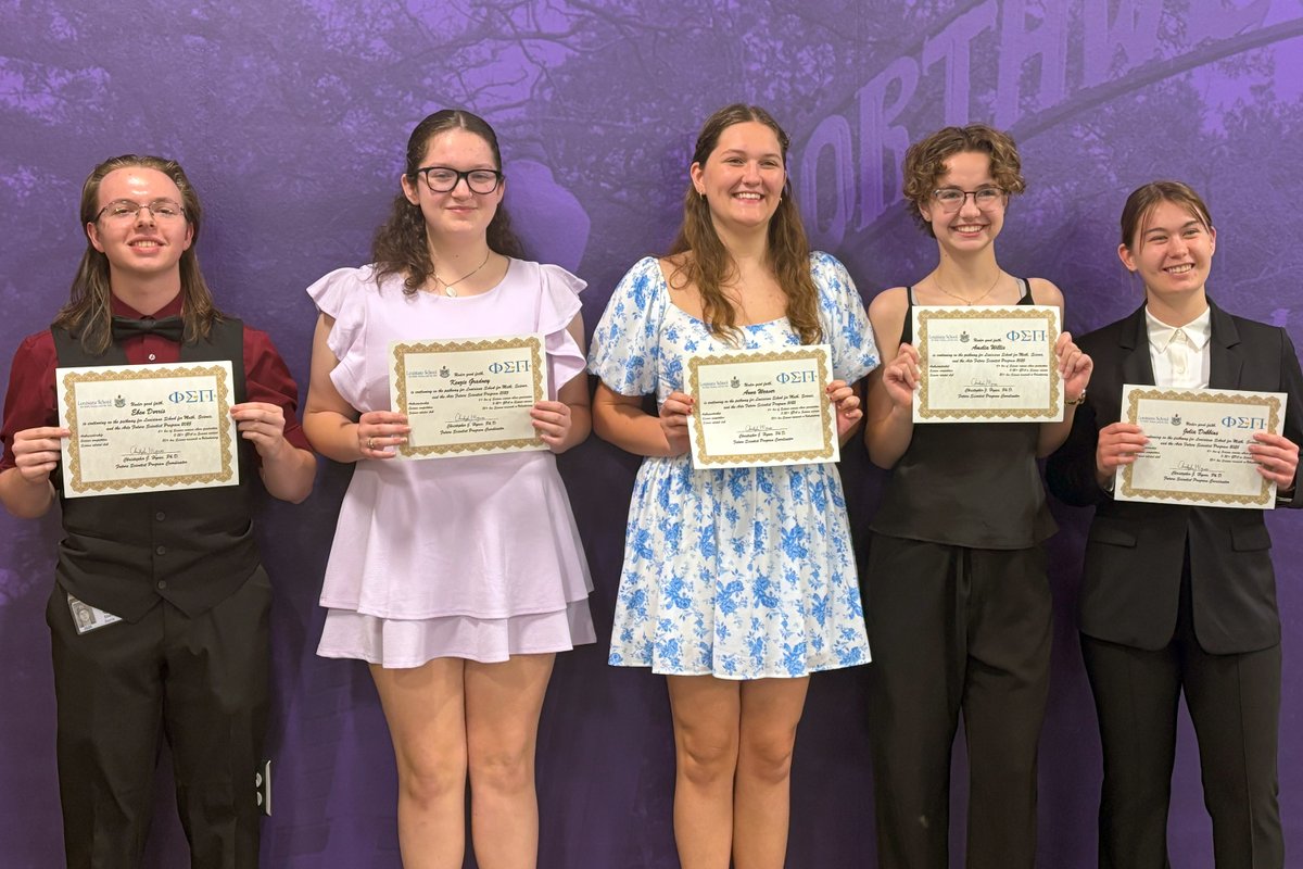 LSMSA's tweet image. LSMSA held its 19th Future #Scientist Program Banquet on Saturday, May 3. ⚗️ This event "recognizes our graduating seniors for a job well done and inducts new members," said Dr. Chris Hynes. More on the sciences at LSMSA: ow.ly/q5JA50VNSWH
