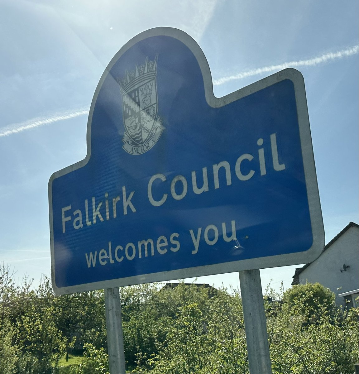 SingleStepsBlog's tweet image. Thank you to the lovely member of staff at Avonbridge Primary School who just welcomed us in to set up for tomorrow!
It’s wonderful to be back in #Falkirk after several years! We’re really looking forward to this mini-project with P4-7! @AvonbridgePS @DrumbowiePS 🤩