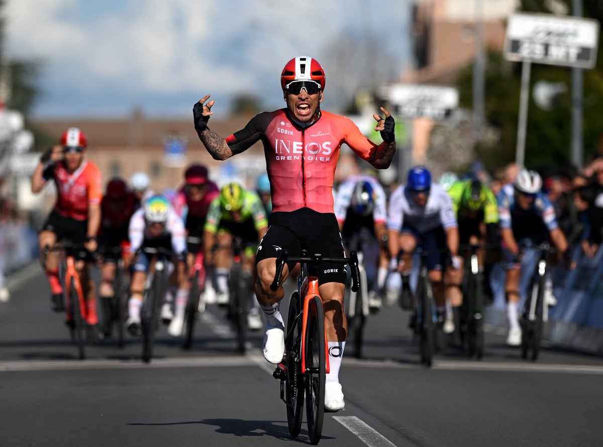 Geraint Thomas (@geraintthomas86) on Twitter photo Mate, it was great to finally call you a teammate, even if it wasnโt for long. I remember hearing about this little pocket rocket coming out of Oz. They werenโt wrong! Some journey from then ๐ Enjoy retirement mate, save a spot for me ๐บ <a href="/CalebEwan/">Caleb Ewan</a> Mate, it was great to finally call you a teammate, even if it wasnโt for long. I remember hearing about this little pocket rocket coming out of Oz. They werenโt wrong! Some journey from then ๐ Enjoy retirement mate, save a spot for me ๐บ <a href="/CalebEwan/">Caleb Ewan</a>