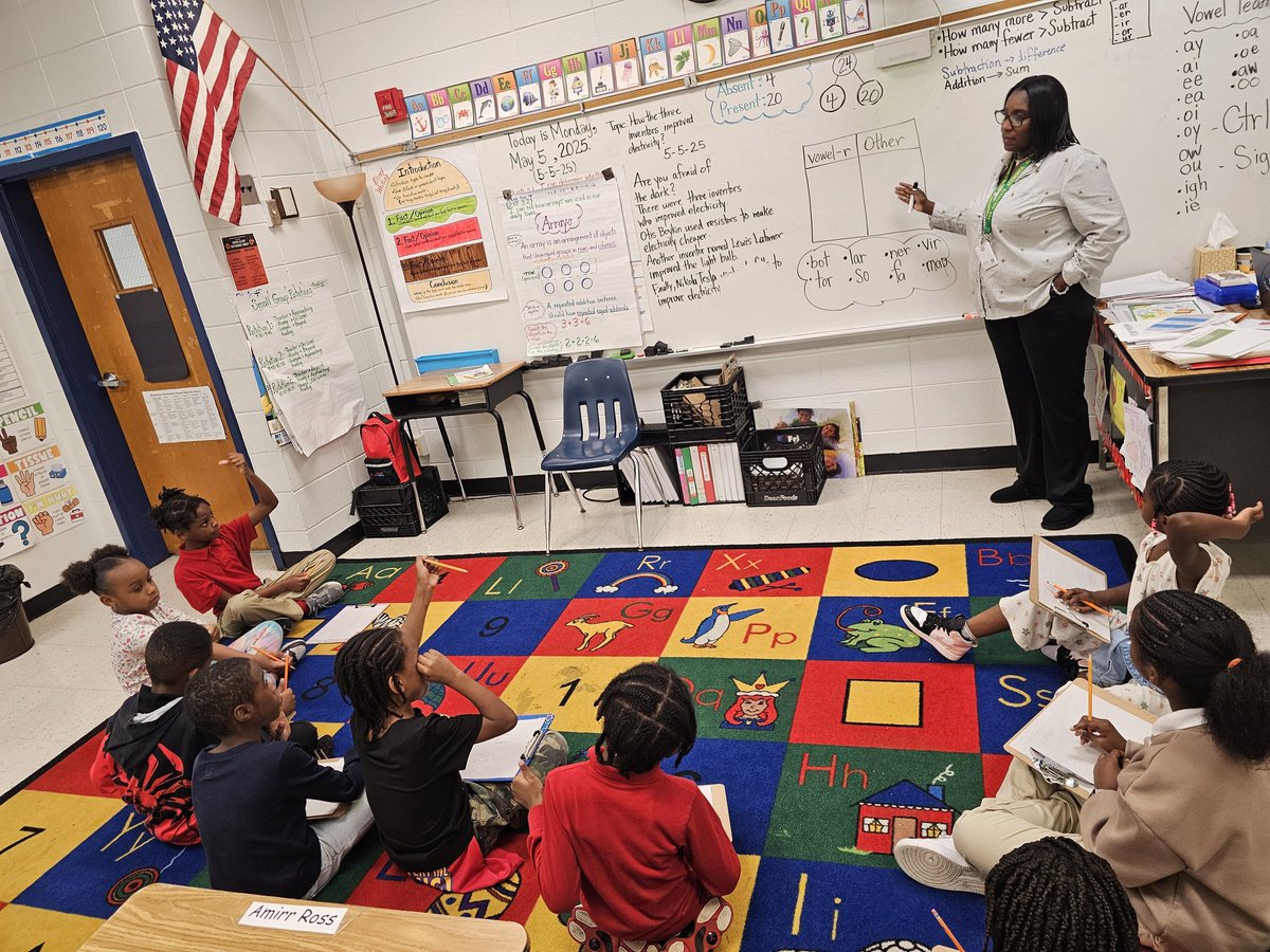 Cassandra E.Woods (@greatkinder1) on Twitter photo At Brookview Elementary School,  the "Learning Never Stops!" Running this race to very last day of school! At Brookview Elementary School,  the "Learning Never Stops!" Running this race to very last day of school!