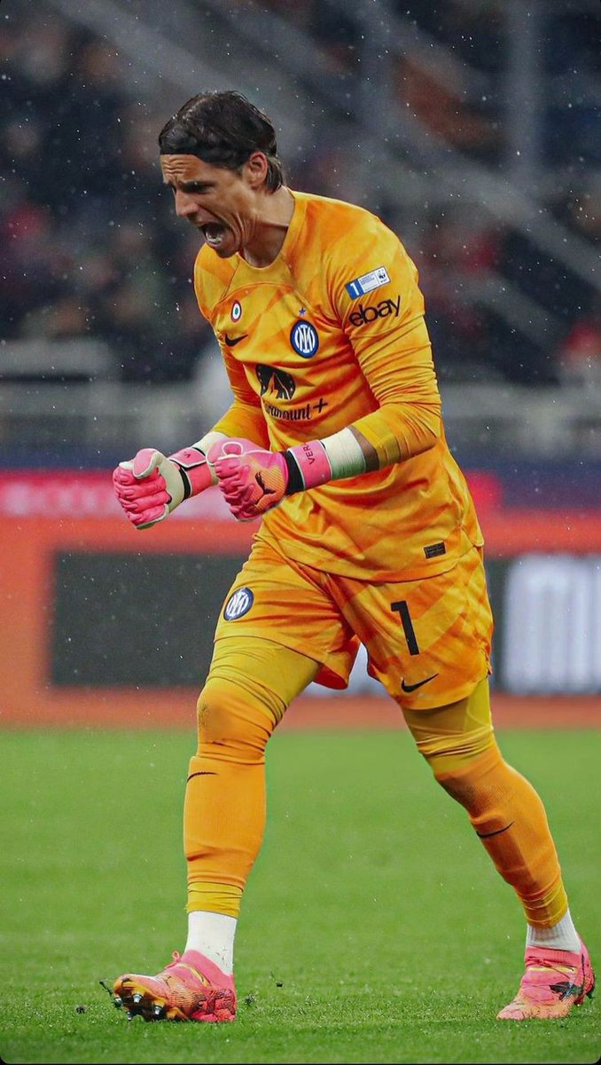 The real hero for the night 🧱
