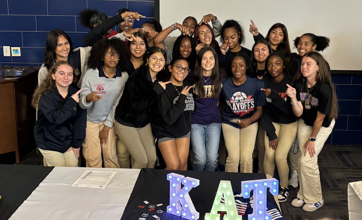 Congrats to our captain Kaylynn Griffis on her signing with <a href="/ConverseUniv/">Converse University</a> !! <a href="/lifemustangs/">Life High School Waxahachie</a> <a href="/lifeschools/">Life School™</a> <a href="/SLThrush/">Scott Thrush</a> <a href="/coachwelch67/">Michael Welch</a>