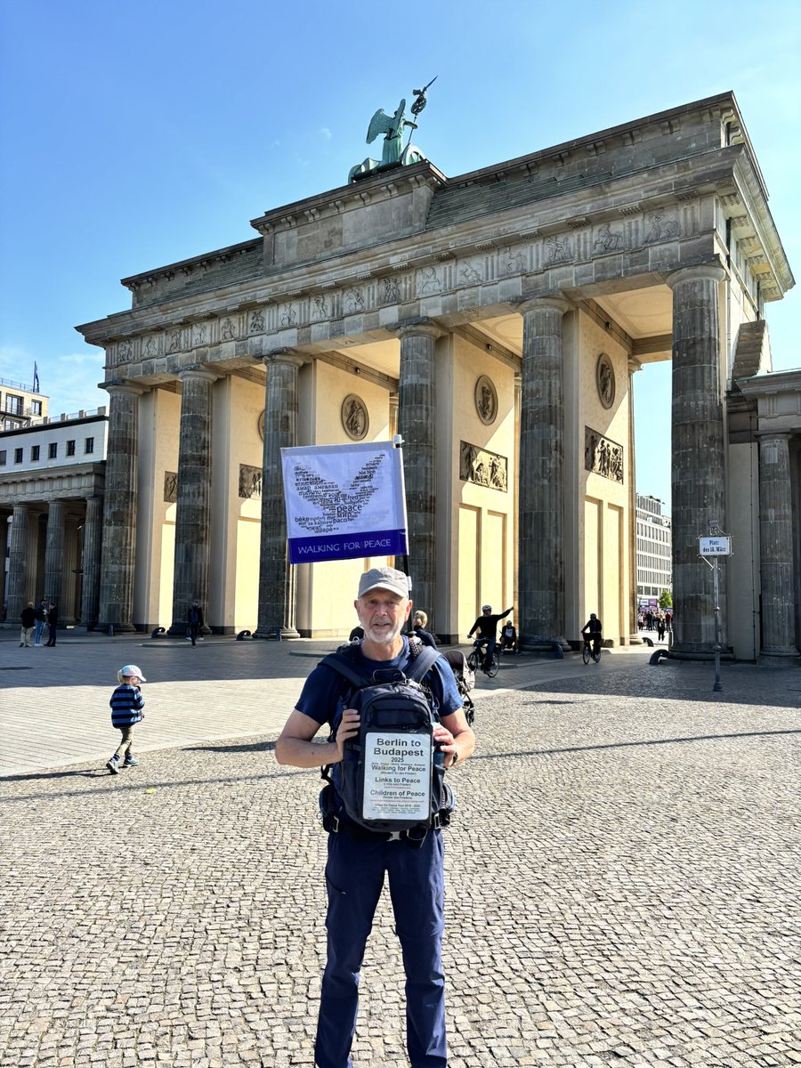 peacewalk2015's tweet photo. Leaving from the Brandenburg Gate, a place so important to Germany’s history. After the fall of the Berlin Wall the Gate became a symbol of German Unity https://t.co/evyaS5OlvM