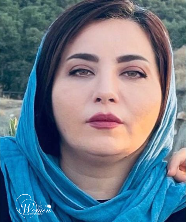 CNRIfemmes's tweet image. 🟥 Somayeh Akhtarshomar, enseignante kurde en Iran, licenciée pour avoir:
🔺Adhéré à un syndicat
🔺Partagé des photos sans voile
🔺Publié des contenus liés aux manifestations

La justice iranienne brise 17 ans de carrière #Iran #Kurdes #Répression
L'info⬇️
wncri.org/fr/2025/05/06/…