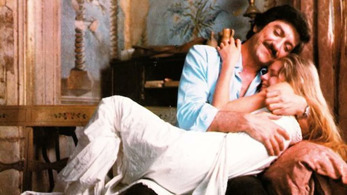 Bambina (Le Farò da Padre) / Quando o Sexo é Pecado (1974, Itália)
dir. Alberto Lattuada

1h 43m ‧ Drama/Comédia
[1080p]

📎 Drive Legendado:
drive.google.com/drive/folders/…
