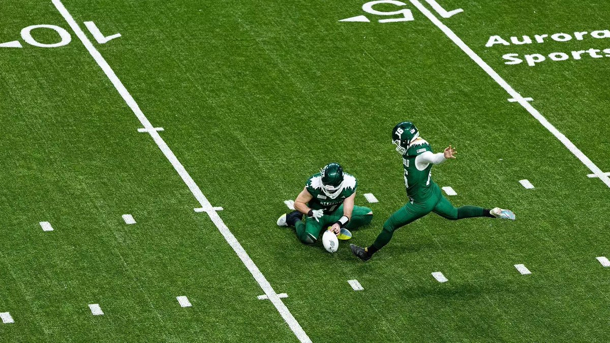 The Winnipeg Blue Bombers have signed American kicker Andrew Mevis, per the CFL transaction page.

The 26-year-old, Iowa State product, has thrived with the IFL's Green Bay Blizzard (‘24-‘25) and has made 9 of his 11 Field Goal attempts in '25. It's important to note that the IFL