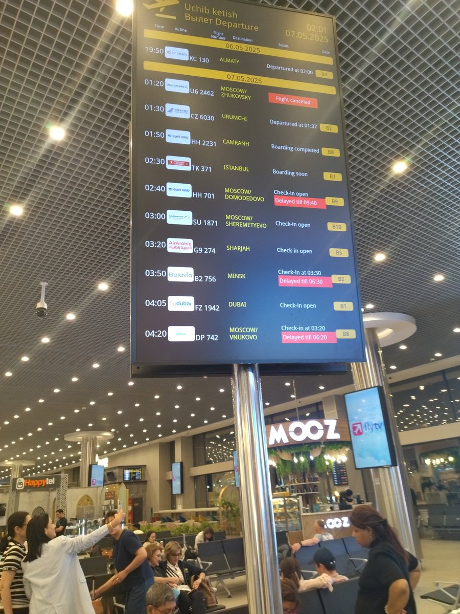 Аэропорт Ташкент. 
Москва Домодедово задержка рейса на 7 часов. 2.40/9.40
👀
Москва Внуково 4.20/6.20
Минск 3.50/6.30.
Не хотелось бы такого.
Ежа неси,пронеси.