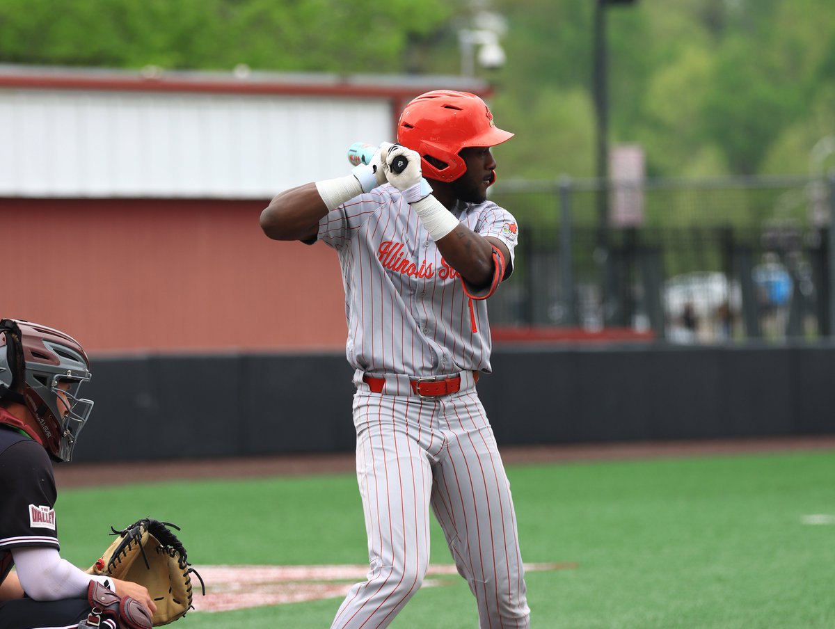 One swing of the bat ... WE ARE TIED

<a href="/ShaiRobinson6/">Shai Robinson</a> sends out his 10th home run of the season to knot the score in the 9th

M9 | ILS 4, NIU 4