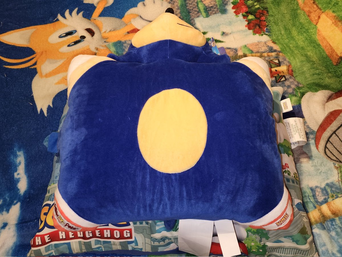 SonicCollects's tweet image. Everyone go fast and get yourself a sonic pillow pet using my link and code!! He is so cute and cuddly. Thanks so much to @OGPillowPets themselves for sending me one. 🥹 pillowpets.com/?ref=Soniccoll…
Code: soniccollects