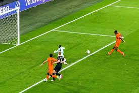 DamianW9018's tweet image. De Dumfries die we zien de afgelopen week: 

#Interba