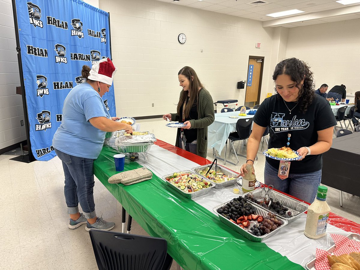 Harlan High School (@nisdharlan) on Twitter photo What we do without our amazing <a href="/HarlanPtsa/">Harlan PTSA</a> !!!
Thank you for spoiling our faculty and staff with an amazing Italian lunch today! It was delicious!
#TeacherAppreciation What we do without our amazing <a href="/HarlanPtsa/">Harlan PTSA</a> !!!
Thank you for spoiling our faculty and staff with an amazing Italian lunch today! It was delicious!
#TeacherAppreciation