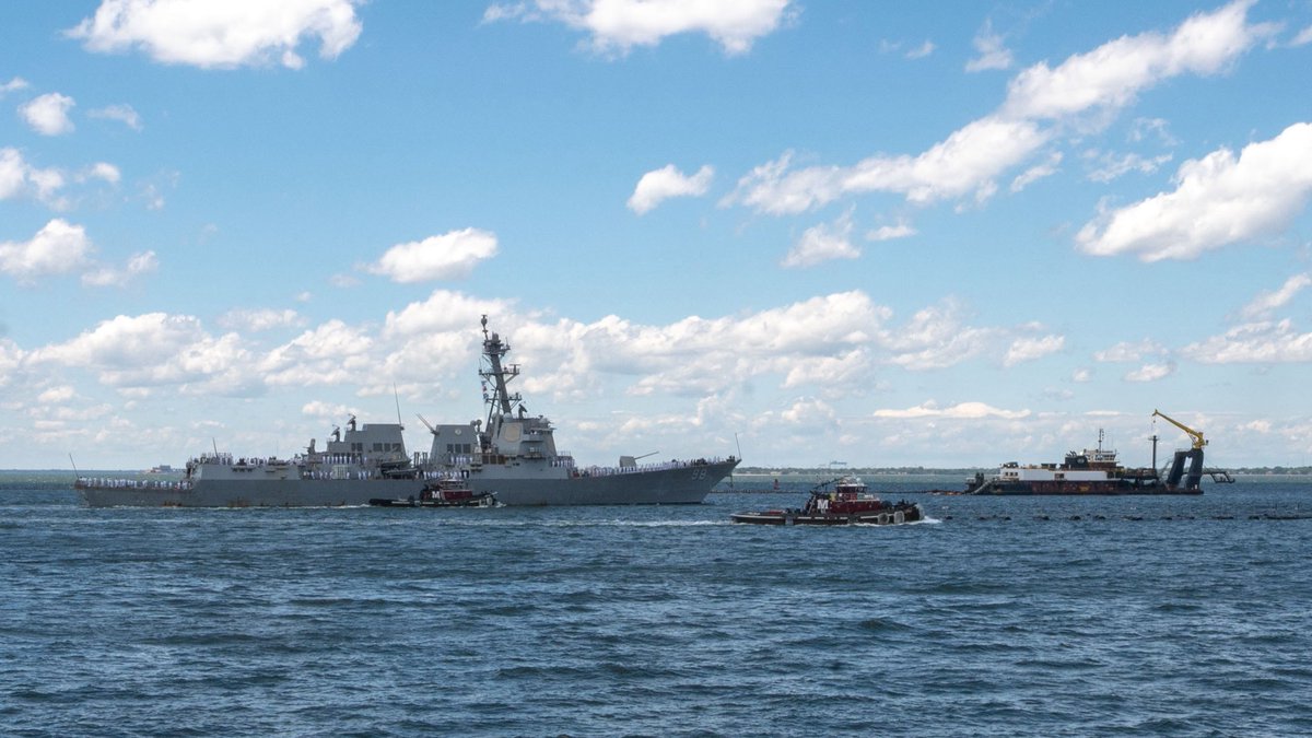 US2ndFleet's tweet image. USS Forrest Sherman (DDG 98) departed Naval Station Norfolk for a scheduled deployment on May 6, 2025.

This deployment to U.S. 5th fleet will underscore the U.S. Navy&apos;s commitment to maritime security and stability in the region.

#deployment #Ready2Fight #DDG98