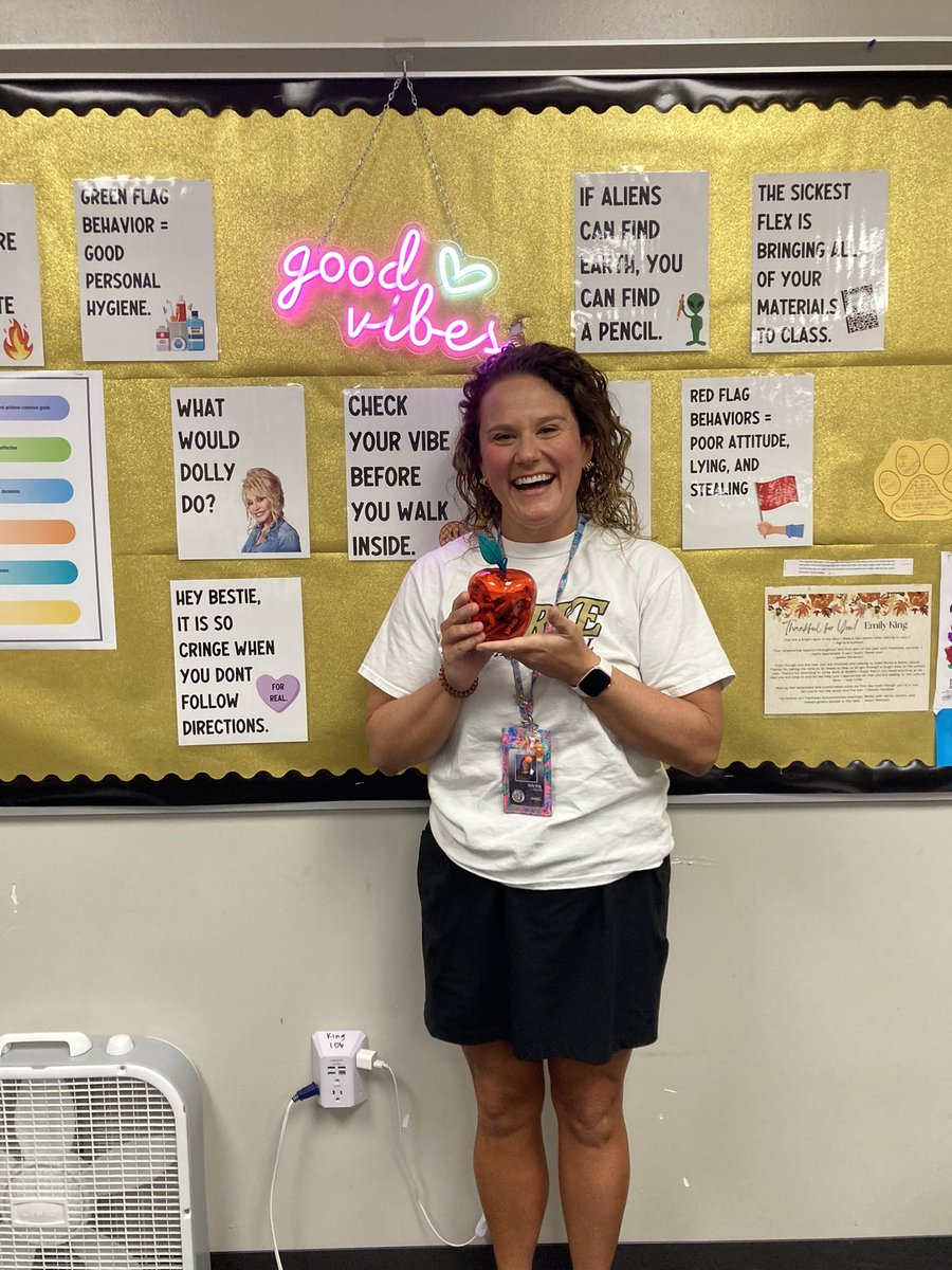 BHSedrising's tweet image. Congratulations to our April Educator of the Month, Mrs. King!! Mrs. King contributes SO much to the staff and the students at Burke. She is super involved in many events and is always so cheerful and supportive! Thank you for ALL that you do, Mrs. King!! 🍎