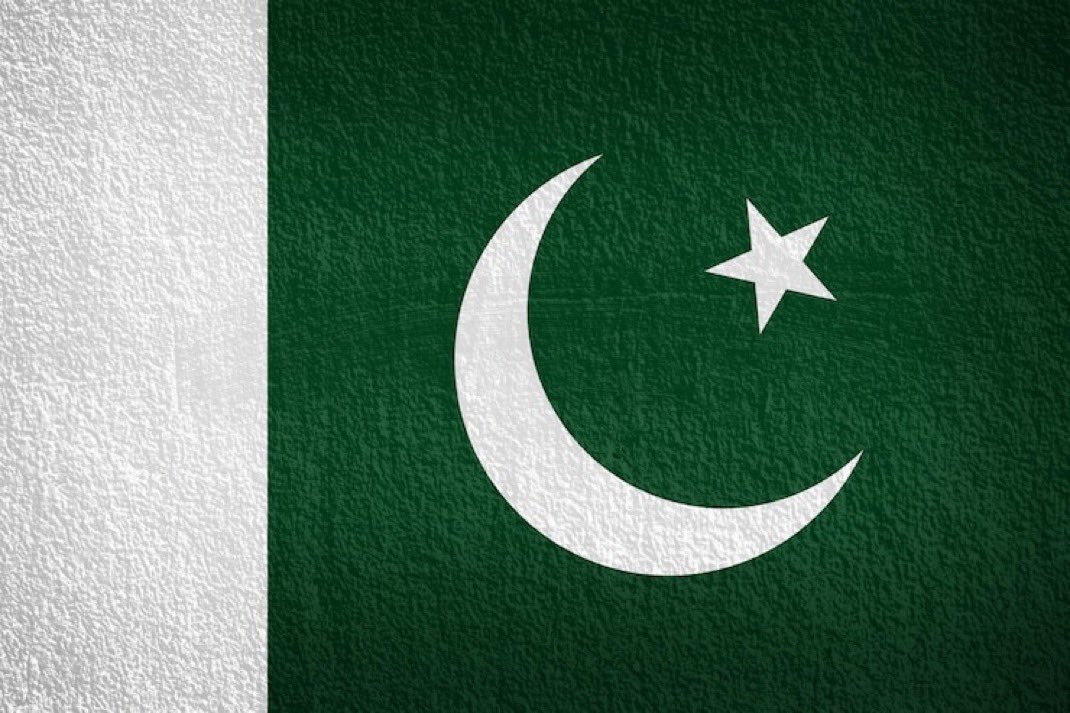 Hep birlikte 
#ForPakistan diyoruz.