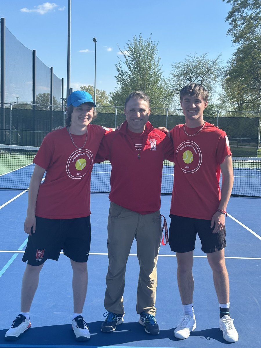 We are celebrating our seniors on the Boys Tennis team!