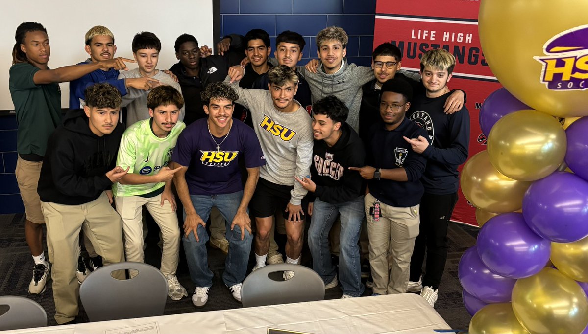 Congrat to our captain Gabriel Sias on his signing with <a href="/HSUTX/">Hardin-Simmons University</a> !! <a href="/lifemustangs/">Life High School Waxahachie</a> <a href="/lifeschools/">Life School™</a> <a href="/SLThrush/">Scott Thrush</a> <a href="/coachwelch67/">Michael Welch</a>