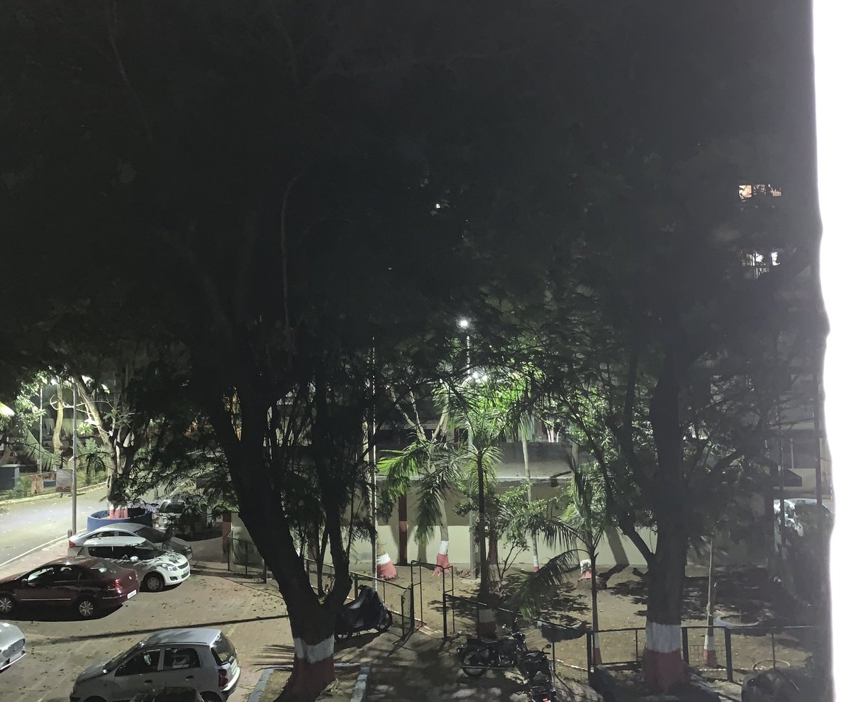 Nimitiwari's tweet image. Lightening flash, gusty strong winds and raindrops lash South Mumbai on May 6 night. 
Residents alert - Keep your vehicles clear off tree branches and bolt the windows. 
#mumbai #rains #Colaba  @mybmc @TOIMumbai @LinkITBlueCollr