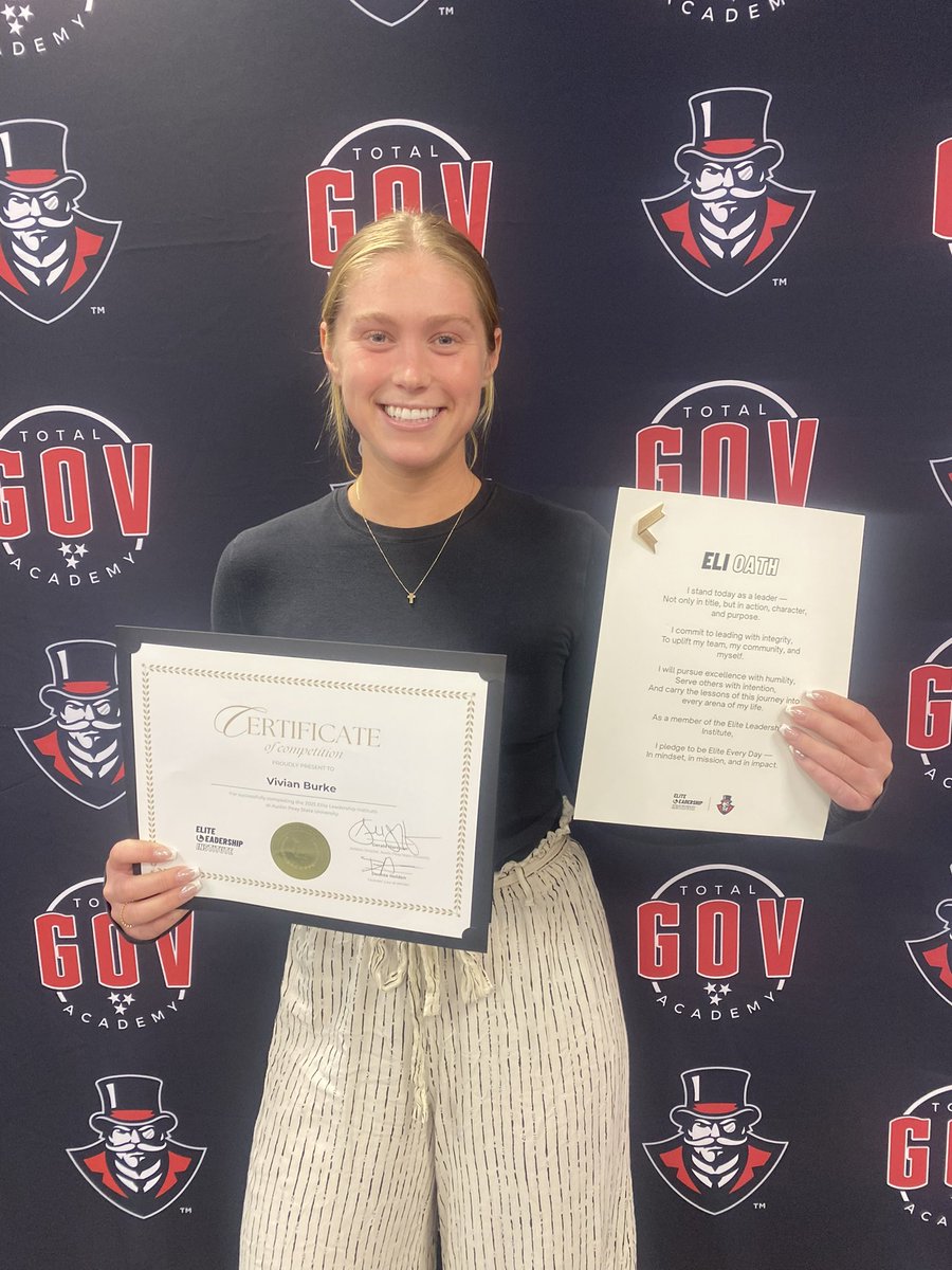 Big shout out to Vivian for completing the 2025 Elite Leadership Institute! Getting better on and off the field every day! 

#GovsGetBetter | #LetsGoPeay
