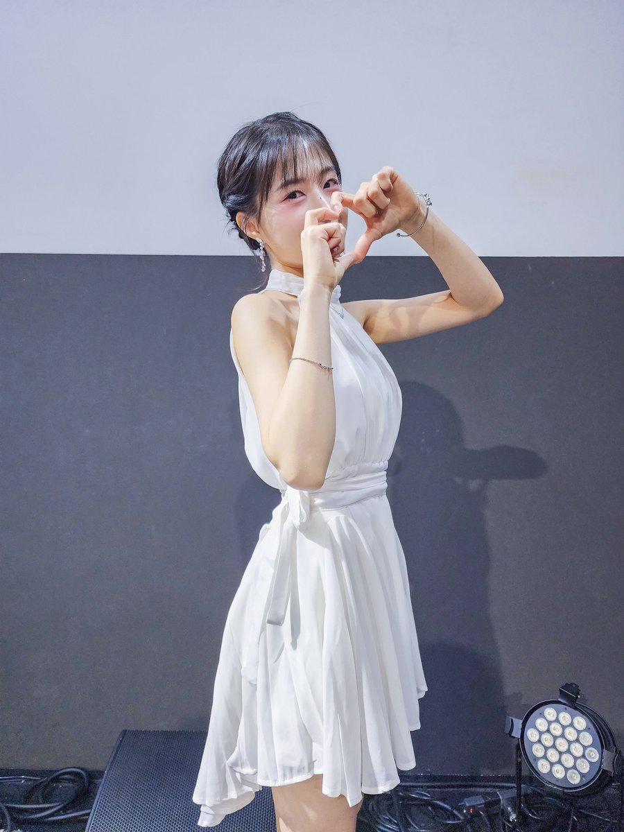 FANMEETING &amp; LIVE ～Prelude To Summer～

２部の特典会フォト&amp;動画
youtu.be/I2l8q9d7b2U?si…
250506 unravel tokyo
(#에이프릴 #APRIL)
#김채원 #KIMCHAEWON #キムチェウォン