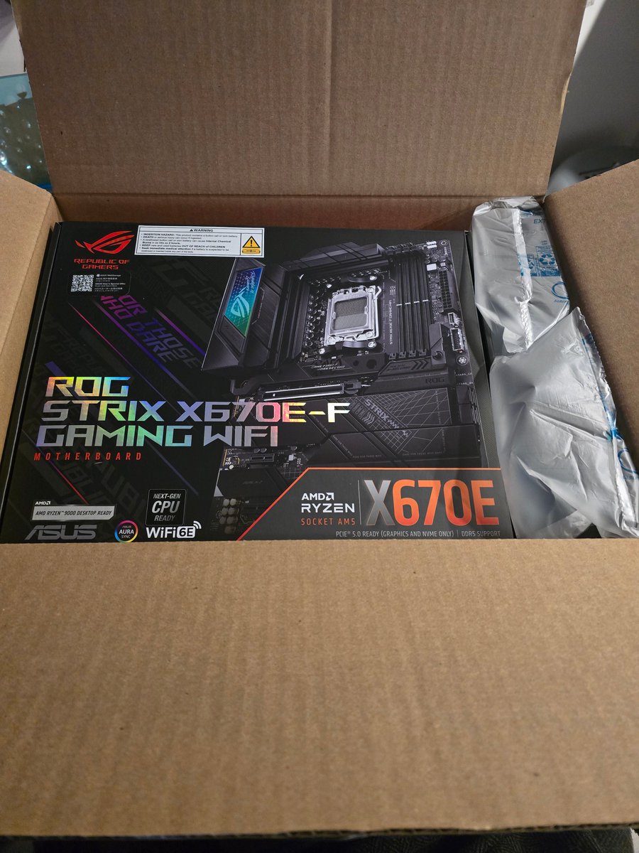 LtKanada tweet media