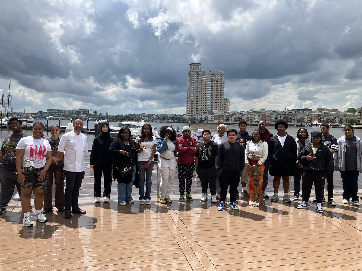 William Knipscher tweet media